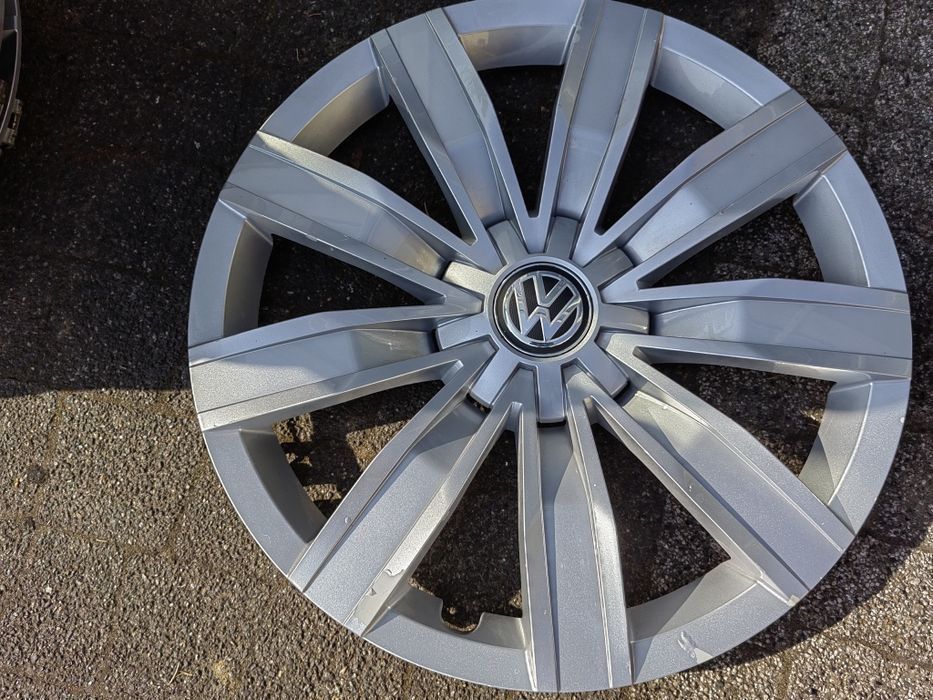 17" Kołpaki VW Tiguan Komplet Oryginaln Bardzo Ładne Golf  Passat 2