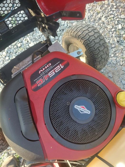 Traktorek kosiarkę mtd Briggs & Stratton 12.5km