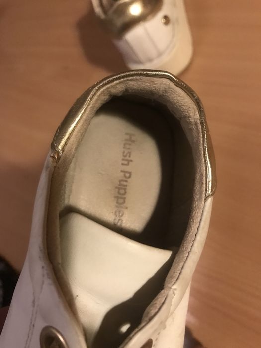 Ténis brancos 37 Hush puppies