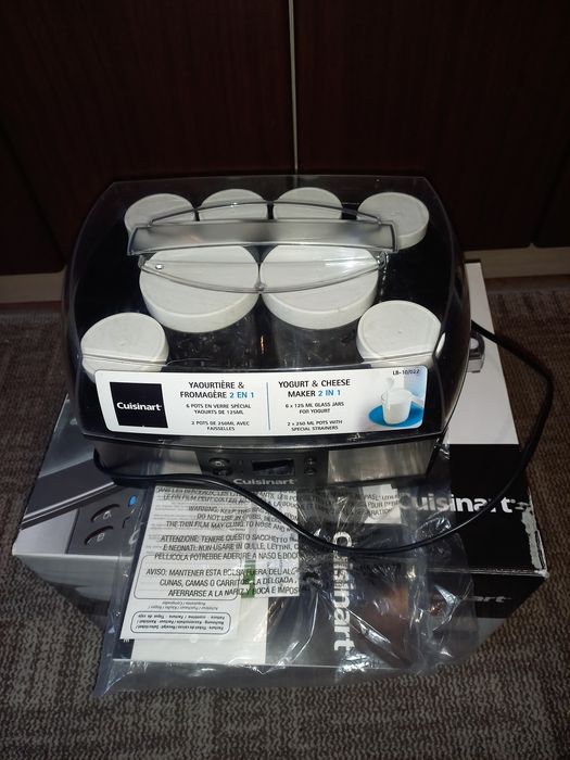 Йогуртниця Cuisinart YM400E