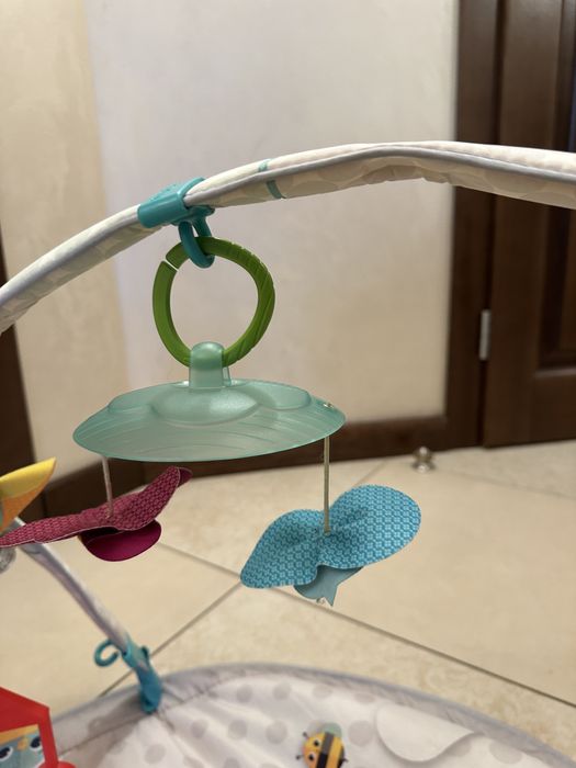 Розвтваючий килимок TinyLove