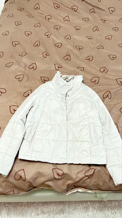 Куртка бежева м-л