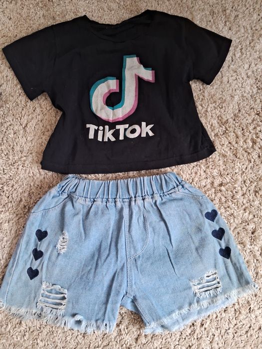 Футболка топ тик ток,шорты,шапка на девочку 6-7 лет.