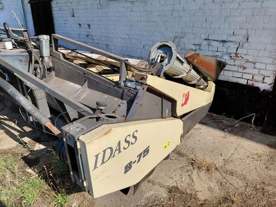 Idass 8-75  Przystawka do kukurydzy 8 rzędowa Tecnomais IDASS 8-75
