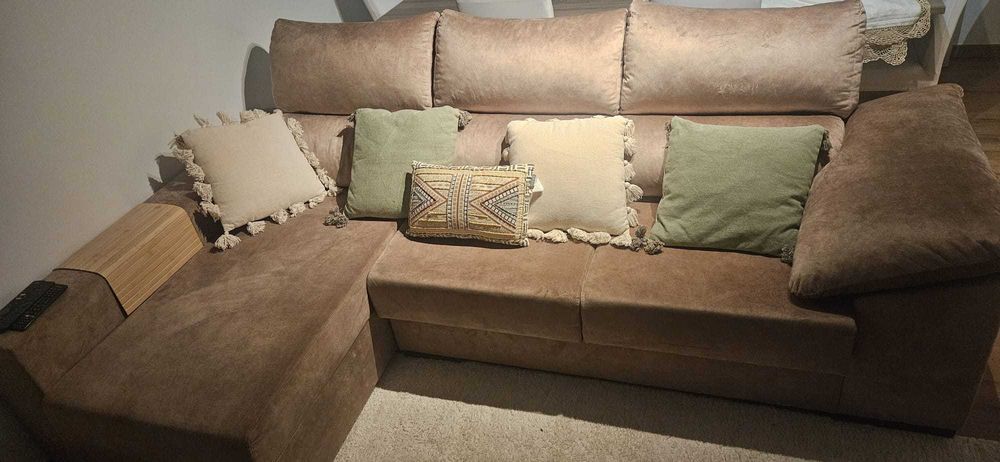 Sofá 3lugares com chaise long