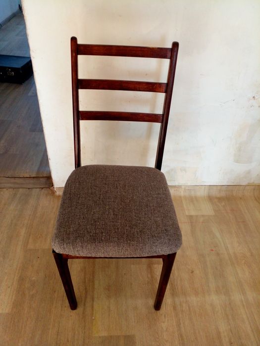 Стул Стулья из дерева