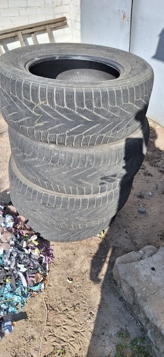 Резина зимняя 255/65/17