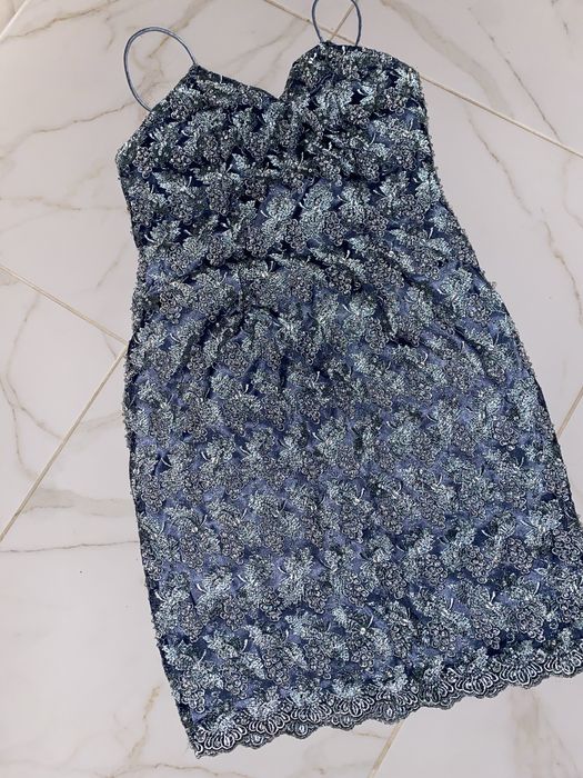 Елегантне плаття