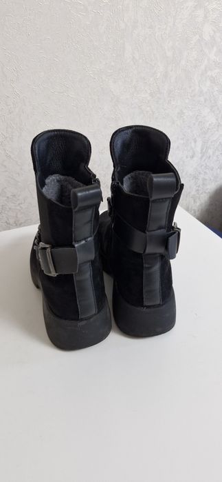 Чобітки зимові для дівчинки