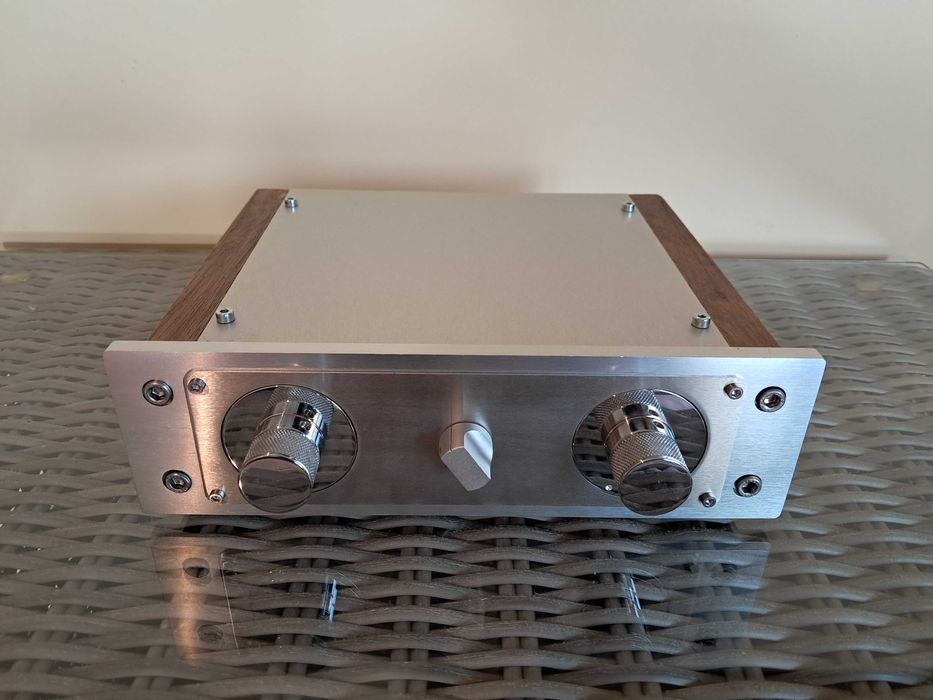 KHOZMO pasywny przedwzmacniacz