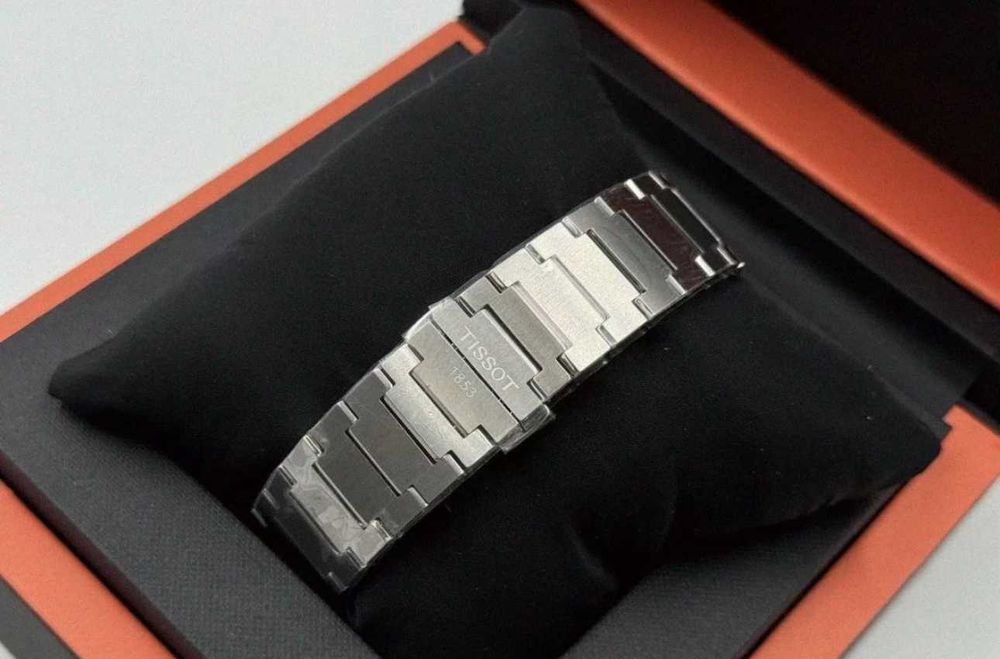 Наручний преміум годинник Tissot PRX PowerMatic 80