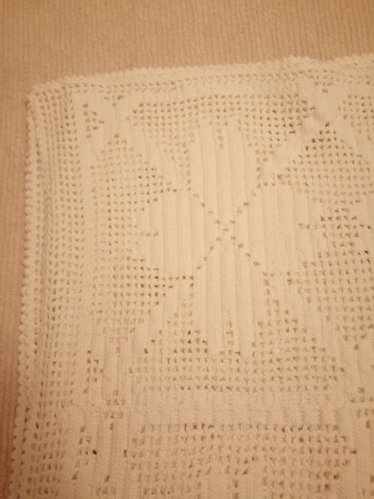 Handmade lace bedspread64752244915458121