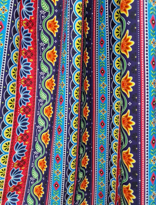 Spódnica ludowa, pasiak, etniczne wzory M(38)