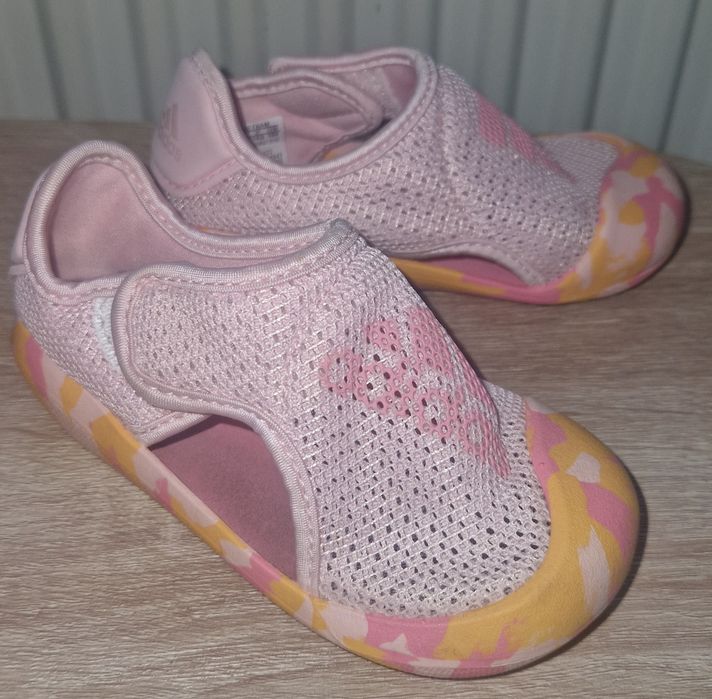 Adidas,sandały do wody,r.23