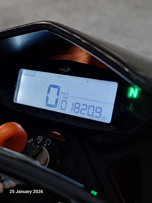 AJP SPR 240, 2024, 1800km, impecável, vários extras