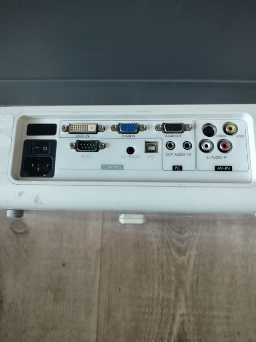 Projektor BenQ sp820