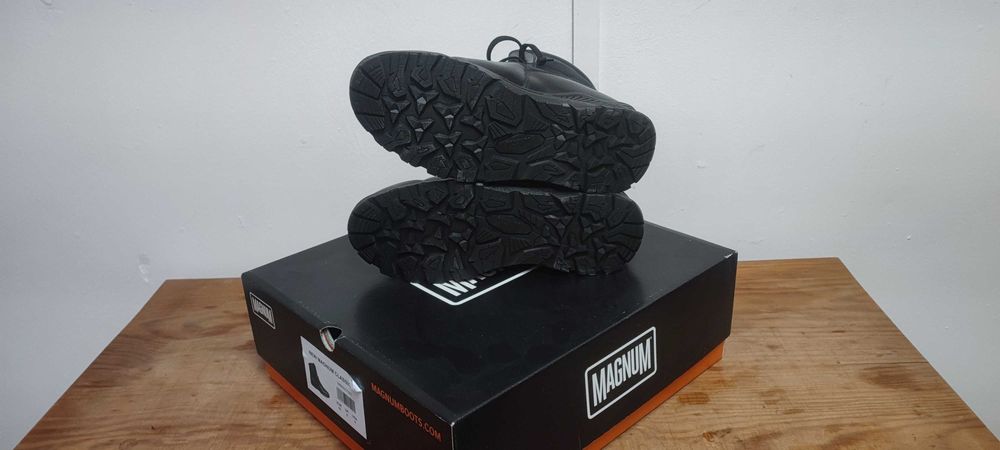 Botas militares New Magnum Classic como novas
