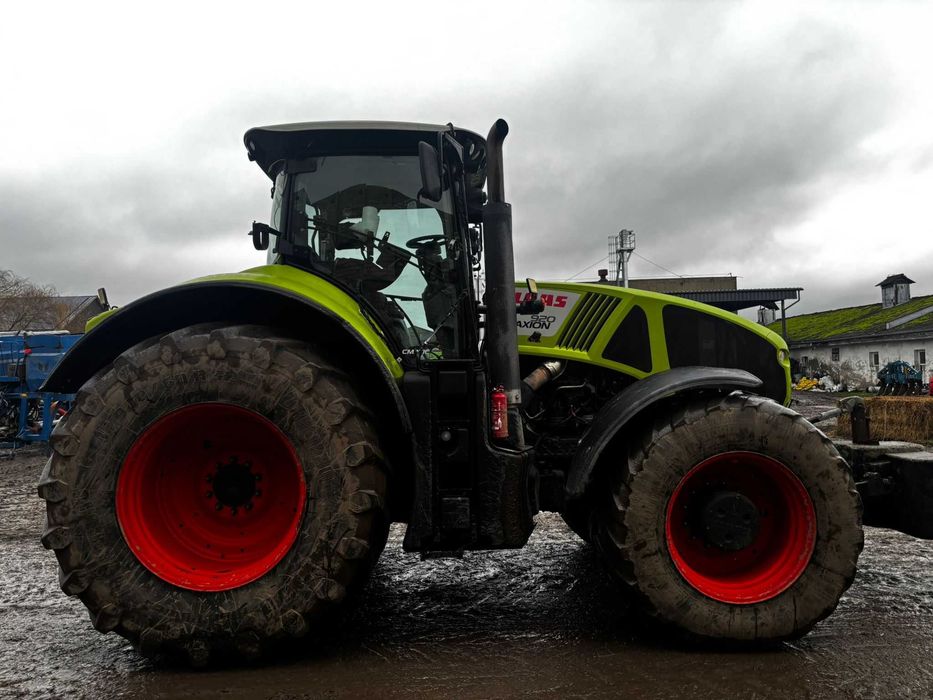 Ciągnik Claas Axion 920