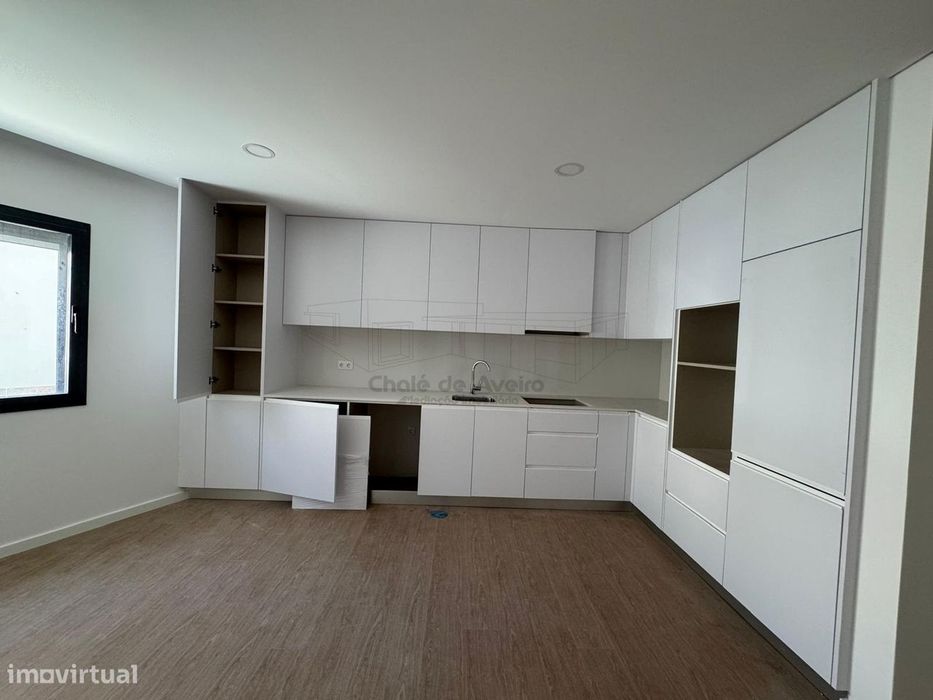 Apartamento T1+1 Venda em Esgueira,Aveiro