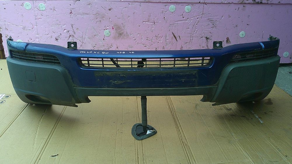 VOLVO XC90 I ZDERZAK PRZEDNI XENON 458-46