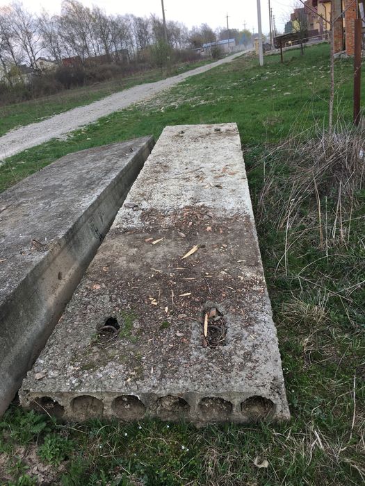 Панель перекриття 5.6х1.15 друга ребриста 5.5х1.43 ідеальна