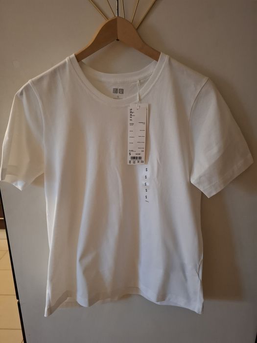 Nowy thirt Uniqlo biały rozmiar S unisex