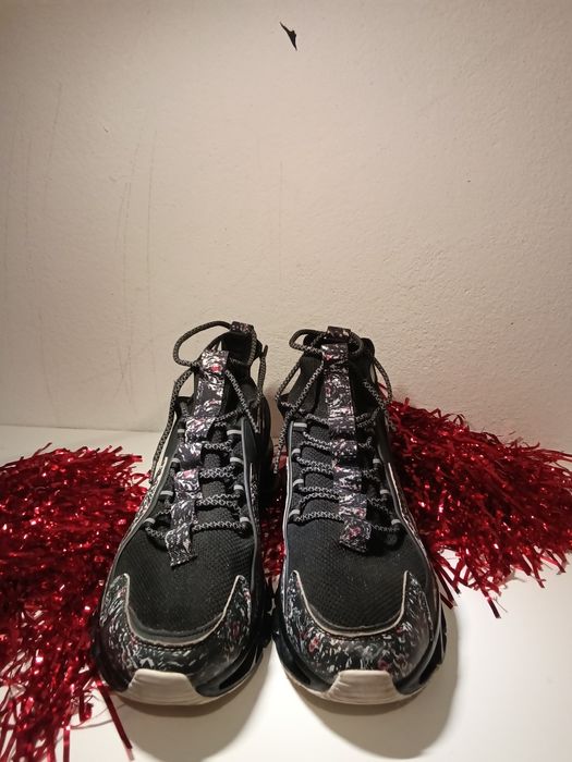 Snakers mizuno prophecy