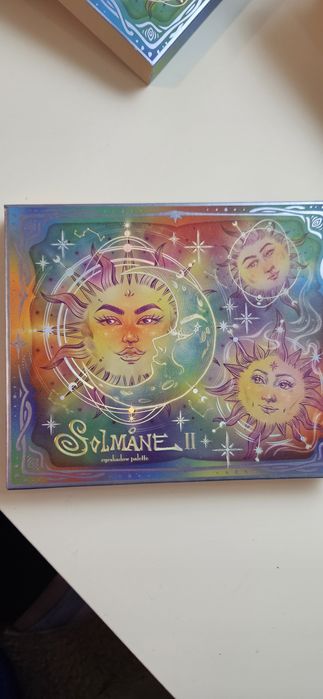 Zestaw palet cieni do oczu