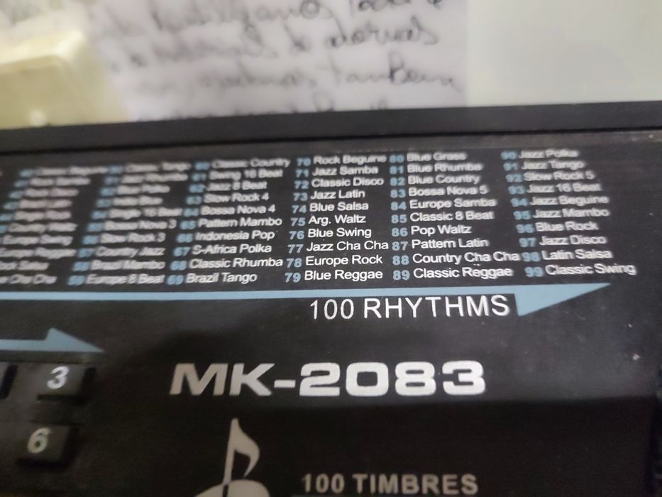 Piano de 54 teclas Mitsai