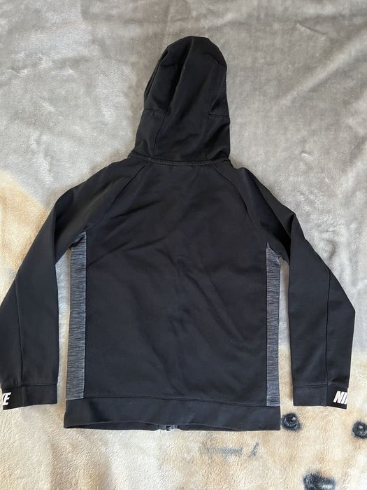Rozpinana bluza czarna z kapturem r. 137-147 Nike