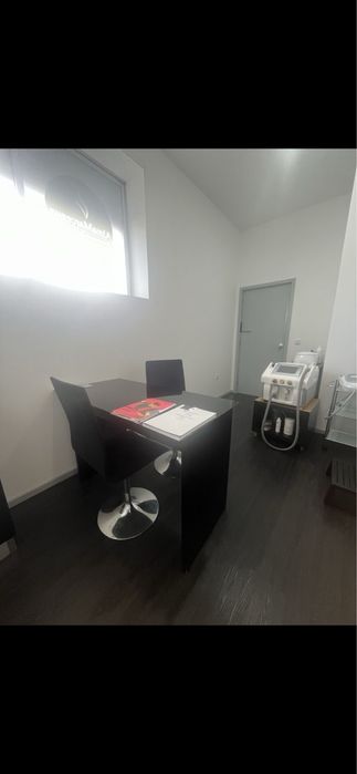Aluga-se consultòrio em clinica mèdica