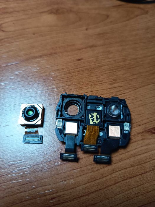 Câmeras Traseiras e lente de Xiaomi Poco X3 Pro