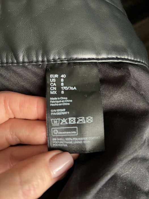 Спідниця Zara з еко шкіри р 40