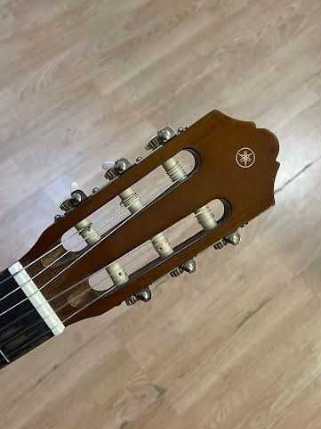 Гитара Yamaha C40