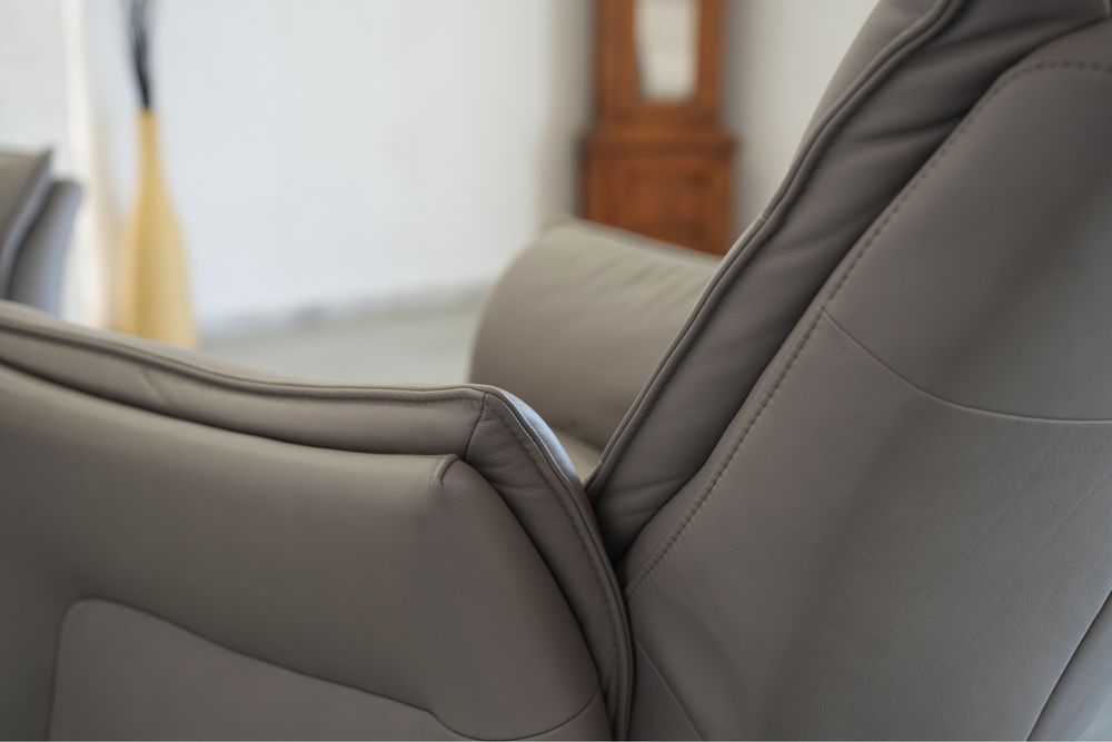 Skórzany komplet wypoczynkowy 3+1 Wohnwert (relaksy)