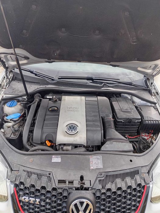 Golf mk5 GTI 200cv