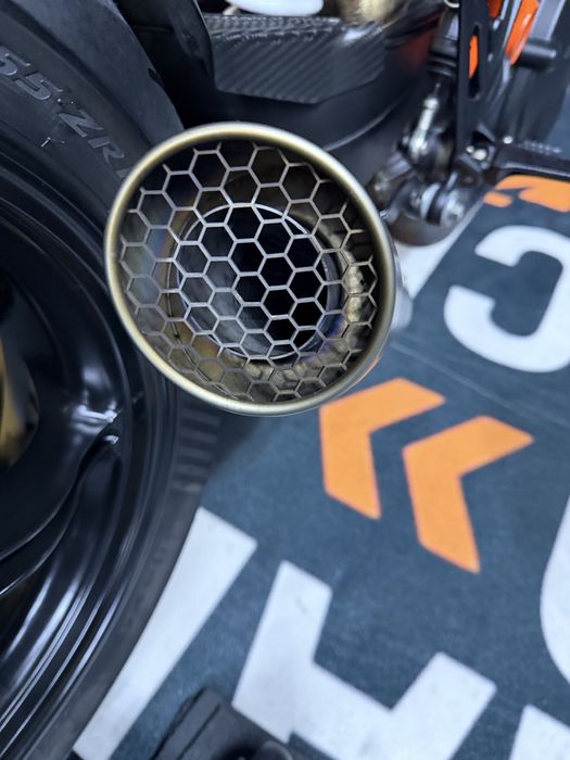 Escape Spark KTM 1290 Super  Duke