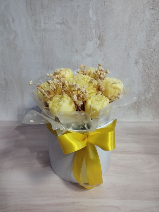 Свічки з таємним написом,букети з свічок, бокс подарунковий, кашпо