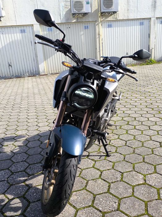 Honda CB125R Azul 2022