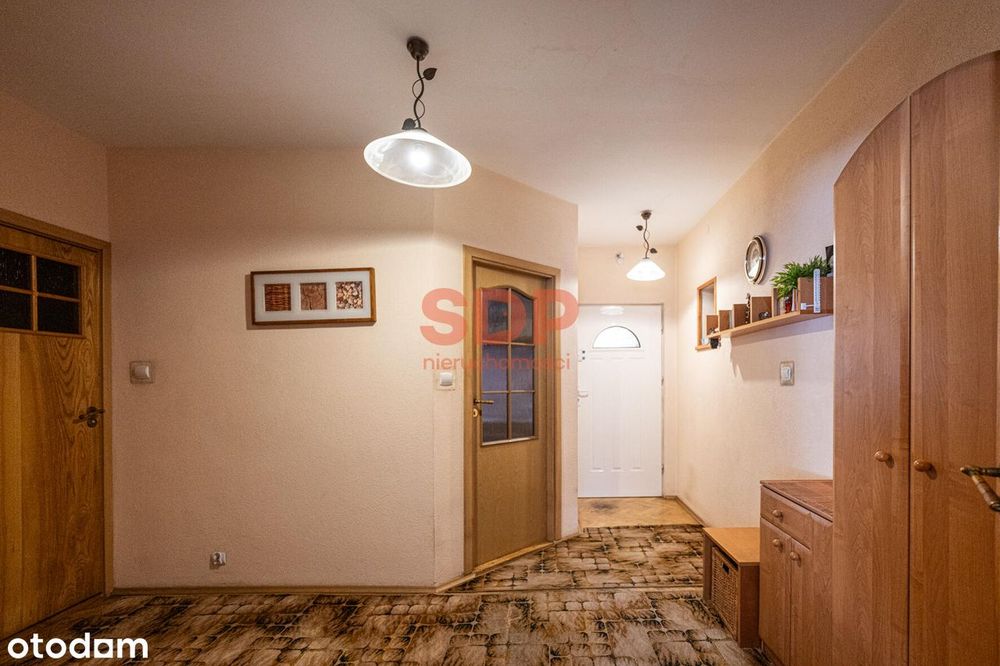 Dom z ogrodem i fotowoltaiką 6 kW | Garaż | Cicha część Wrocławia