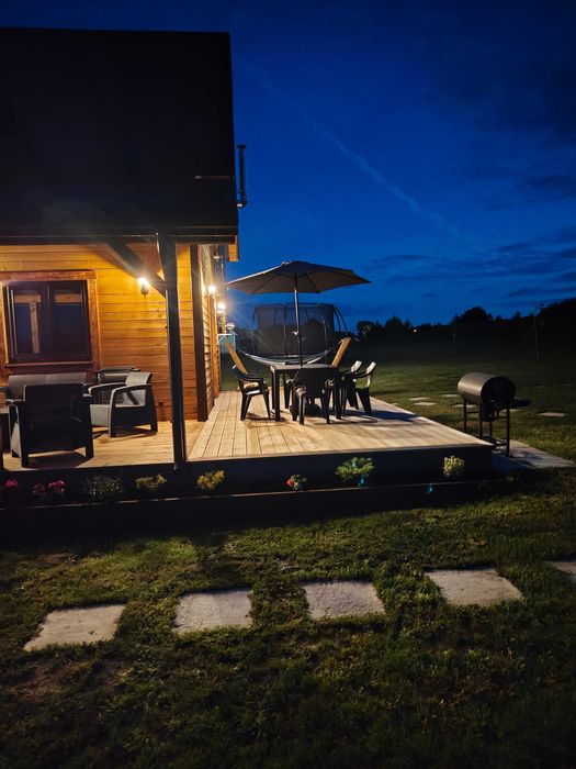 Domek na Mazurach z balią, jacuzzi i sauną. Maks 8 osób, klimatyzacja