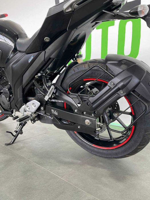 Мотоцикл Yamaha FZ25