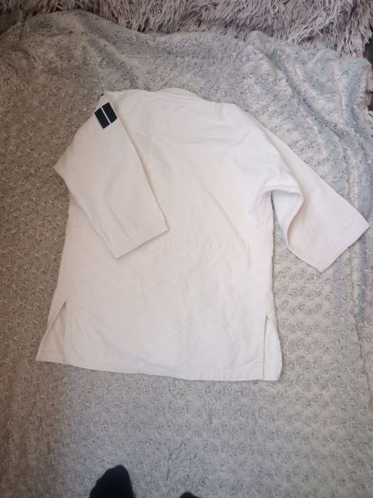 Шлём для заняття єдиноборств ( тхеквандо)