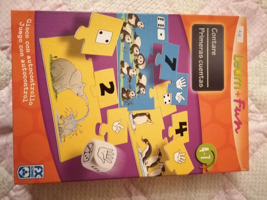 Puzzles educativos diversos letras, números e contas