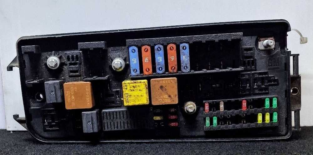 Caixa Fusíveis / SAM / BSI 519109607 - SAAB 9-3