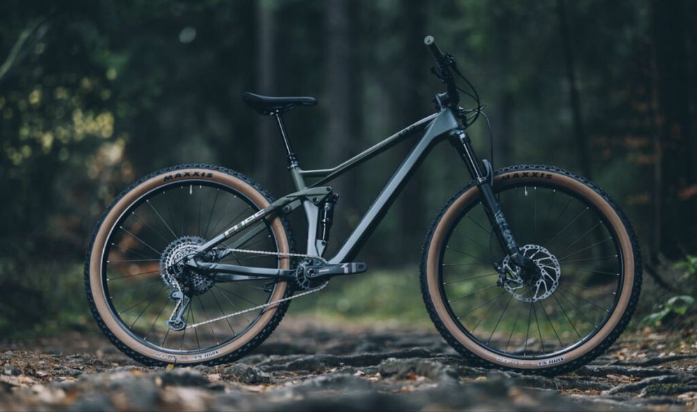 Vendo bicicleta Cube Stereo One22 HPC TM – tamanho M
