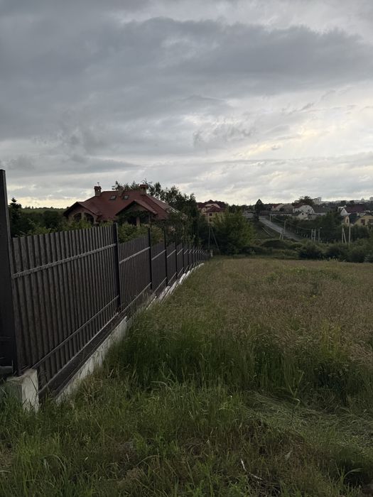 Продаж земельної ділянки Зубра / Сихів