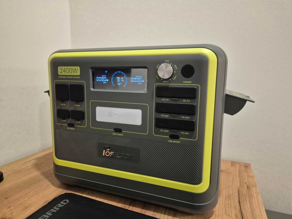 Зарядна станція Fossibot F2400 Green / 2400W, 2048 Wh / 2,4кВт, 2048Вт