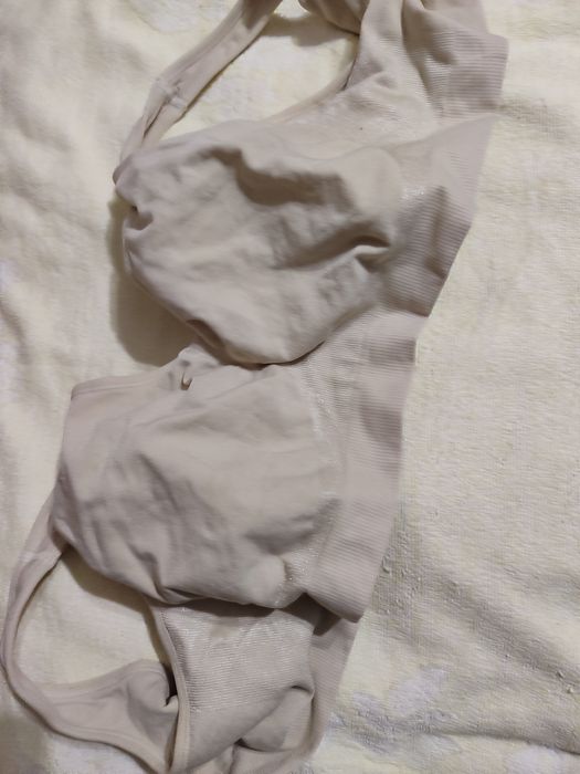 Бюстгалтери о'бєми 95-110