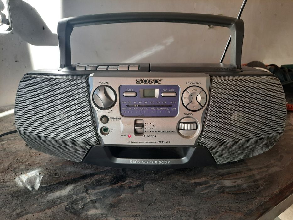 Radiomagnetofon Sony boombox przenośny